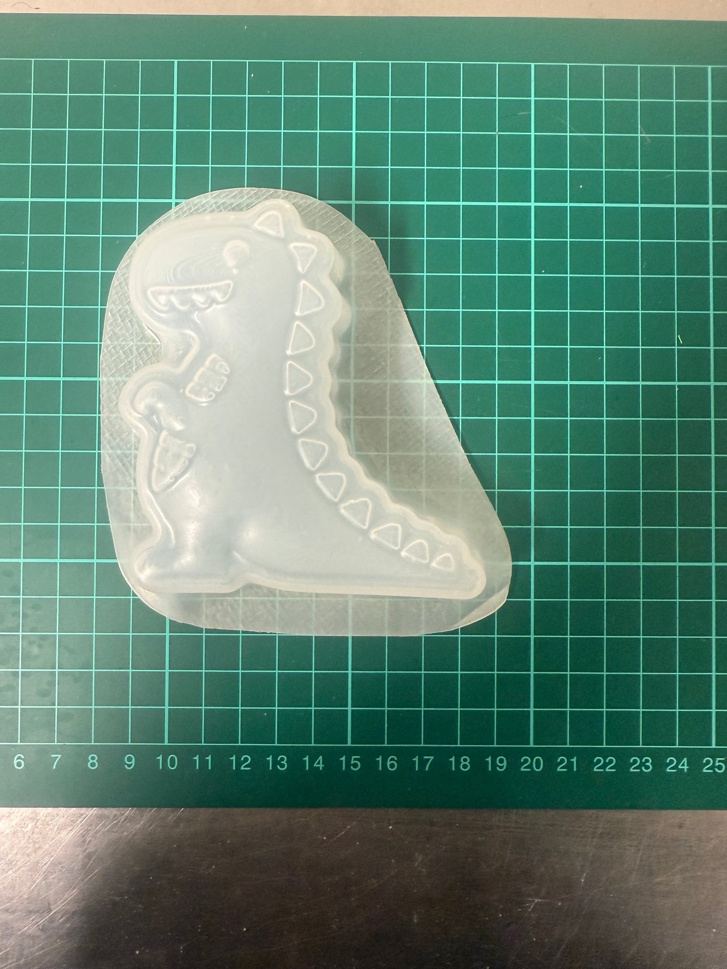 Pre Loved Moulds - dinosaur 🦖