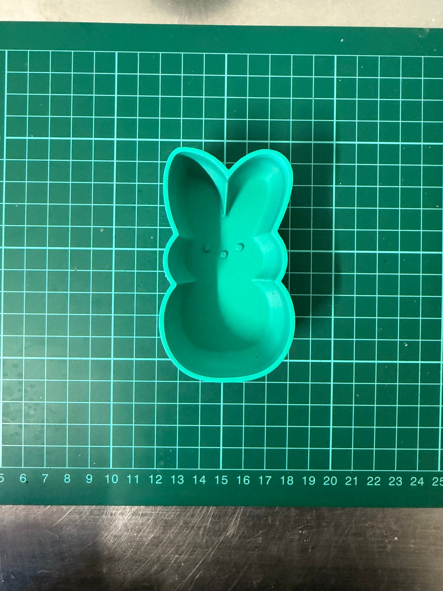 Pre Loved Moulds - Easter 2