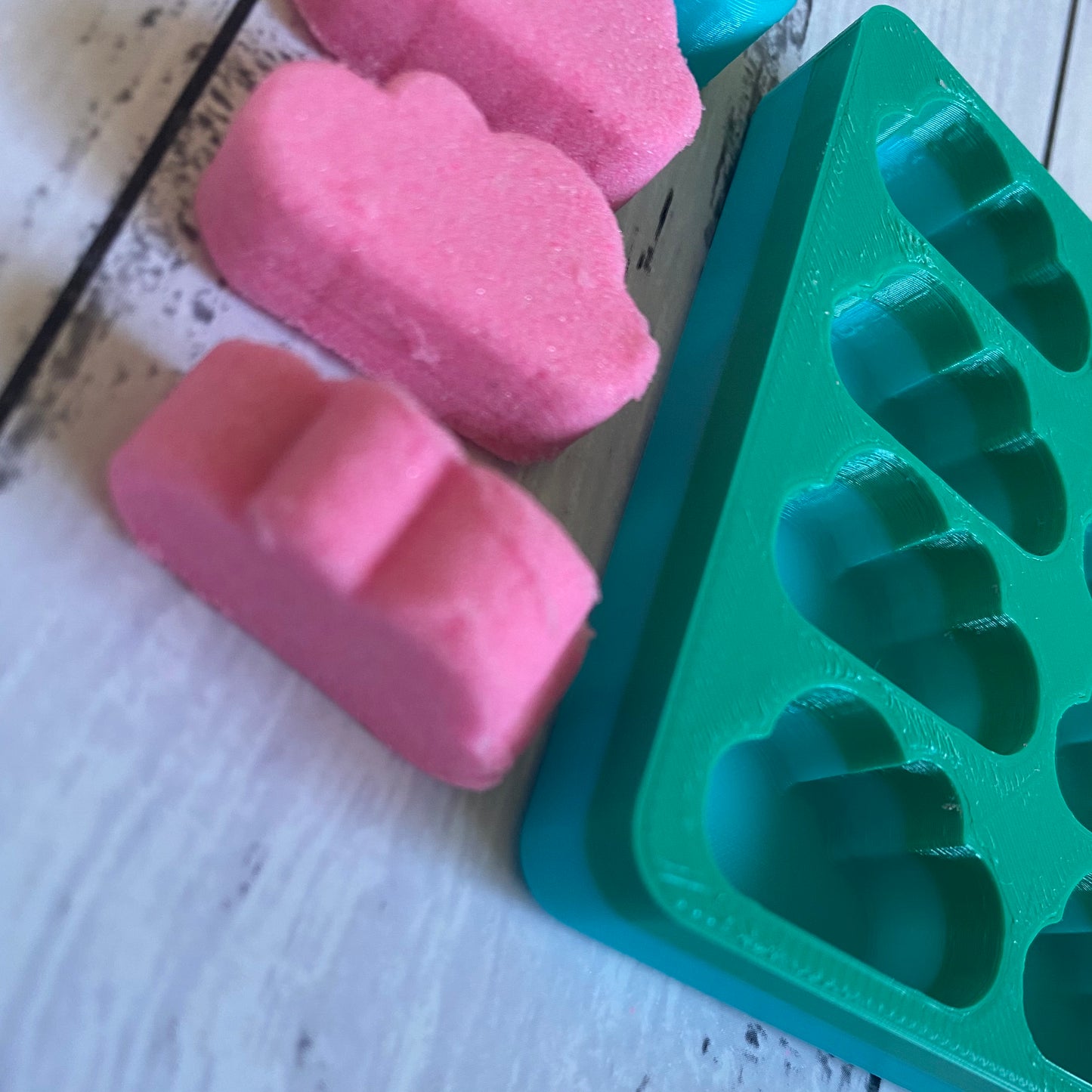 Bath Bomb Mould - Cloud Bath Confetti