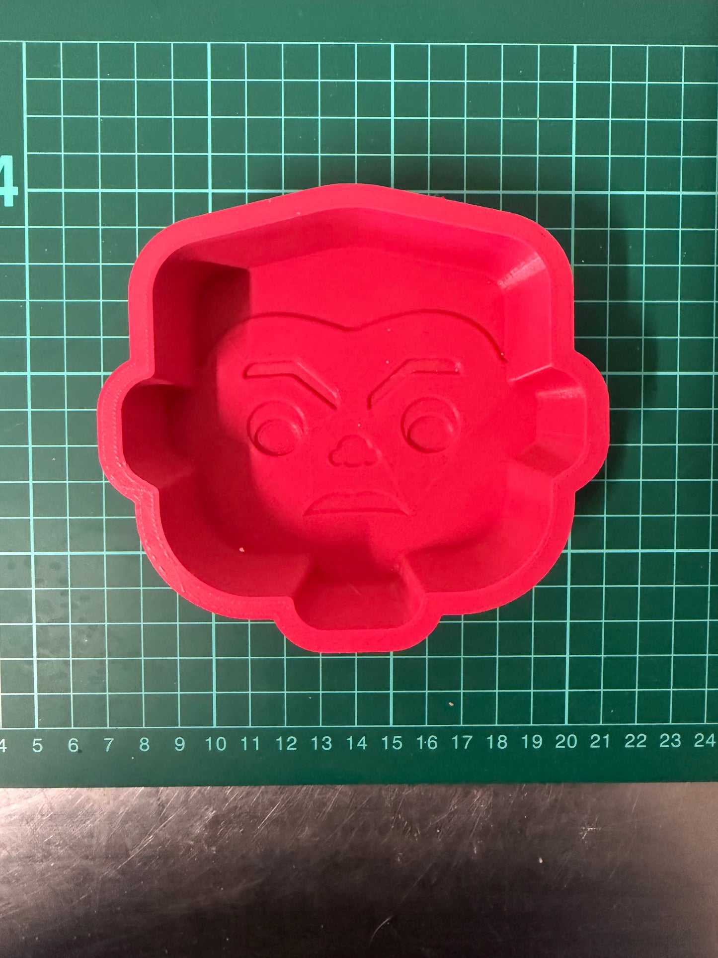 Pre Loved Moulds - Superheroes