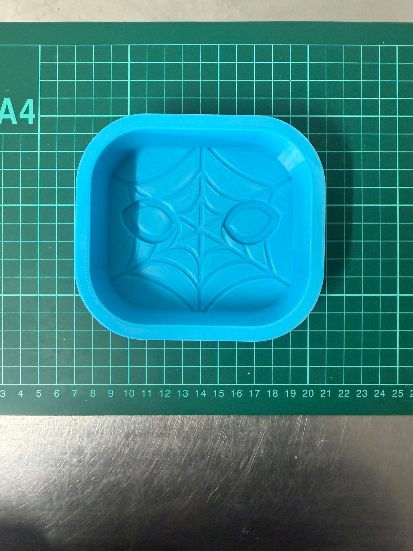 Pre Loved Moulds - Superheroes
