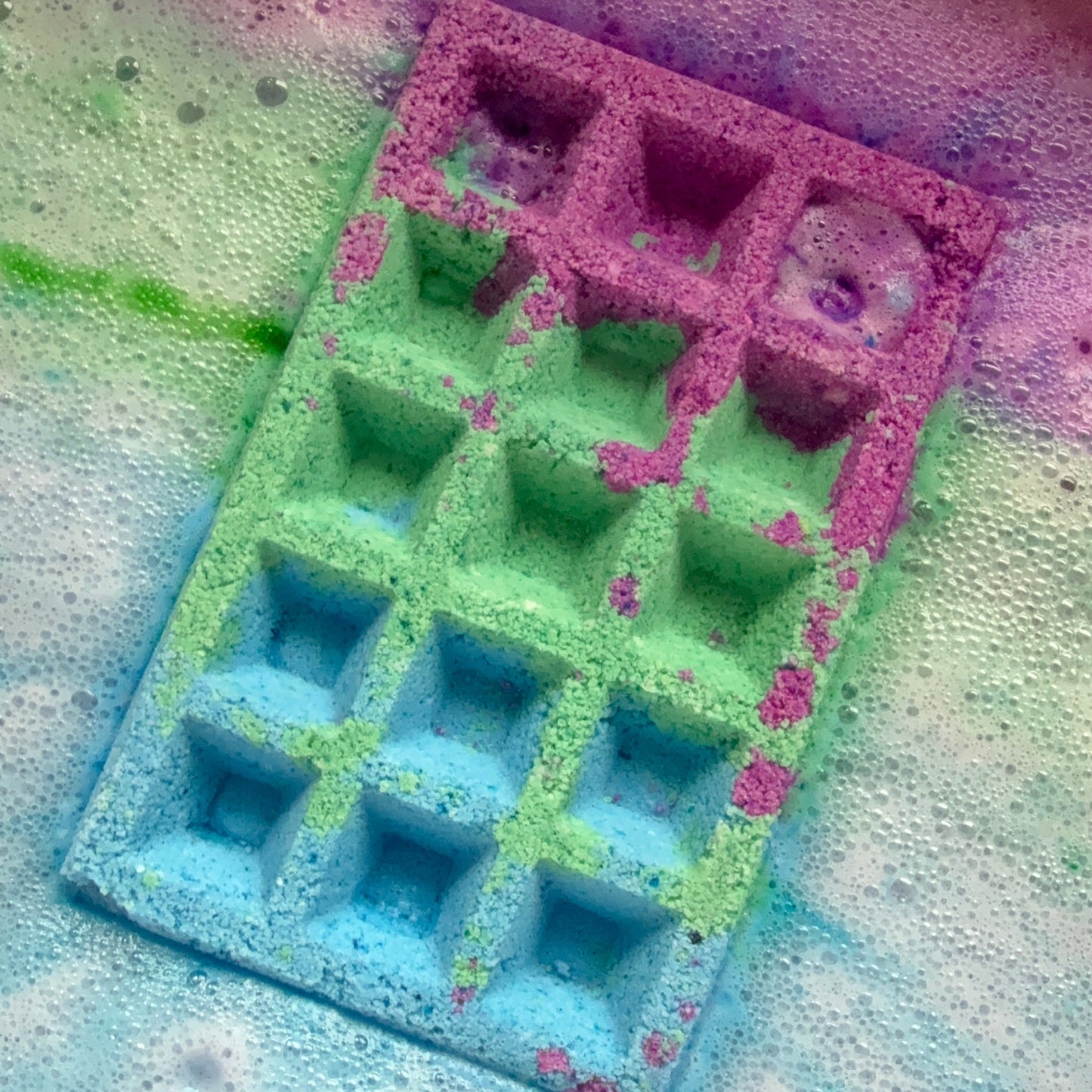 Bath Bomb - Pina Colada Waffle