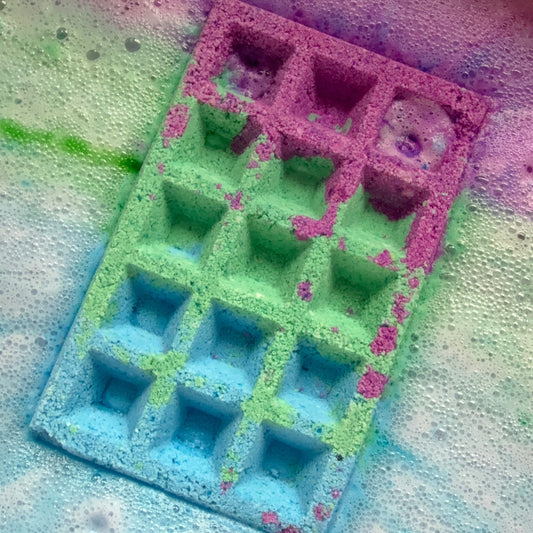 Bath Bomb - Pina Colada Waffle
