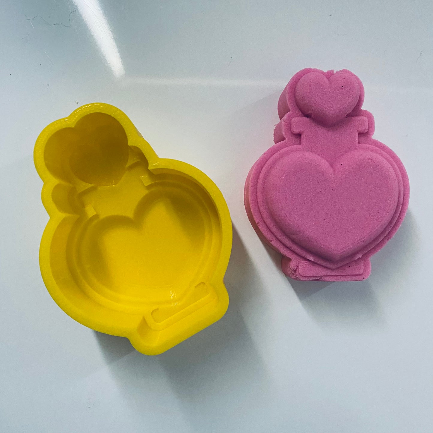 Bath Bomb Mould - Lotion Potion (1)