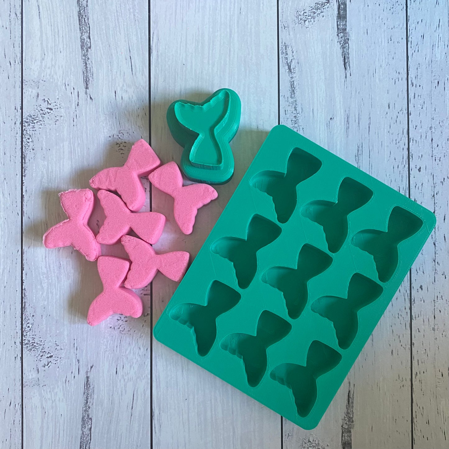 Bath Bomb Mould - Mermiad Bath Confetti